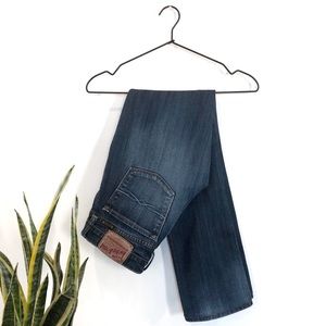 Lucky Brand | Zoe Straight Leg Dark Denim Jean